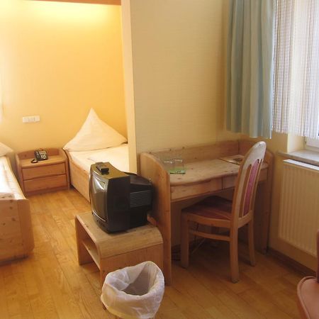 Landgasthof Goldene Rose Grub am Forst Extérieur photo