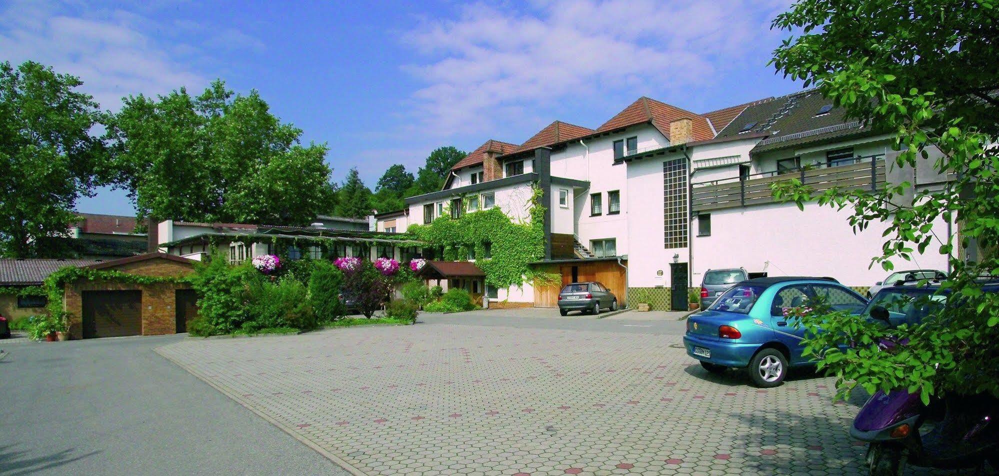 Landgasthof Goldene Rose Grub am Forst Extérieur photo